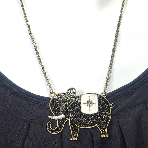 Elephant Pendant Off White Enamel Brass Chain Large Necklace - Picture 1 of 10